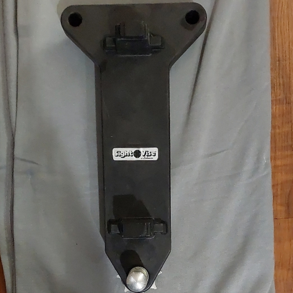 Sight Vise Black Mounting Bracket